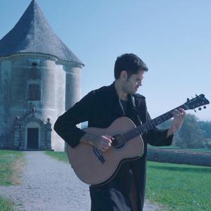 韩剧老板红衣秘书的背景故事
